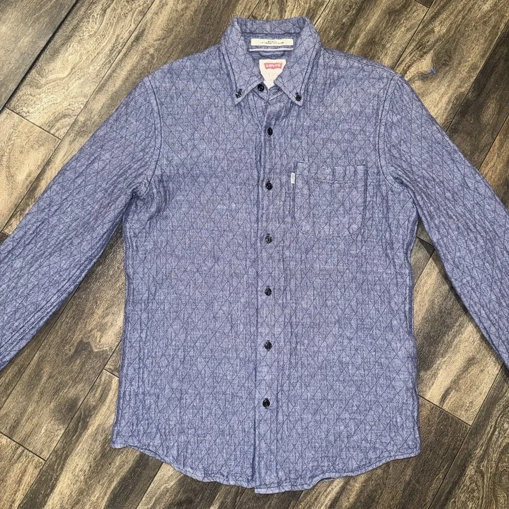 Levi Strauss & Co Modern Fit  Button Down Quilted Shirt Jacket Blue Size Small‎